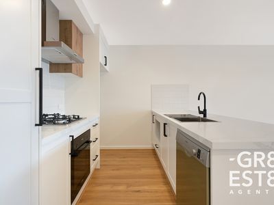 62  Reef Circuit, Clyde