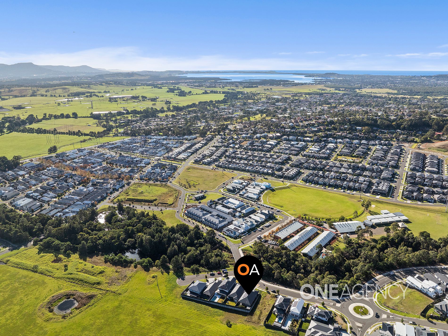 104 Broughton Avenue, Tullimbar