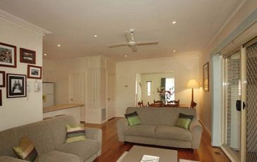 14 / 10 Parkhill Drive, Berwick