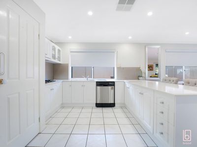 7 Tomaree Crescent, Woongarrah