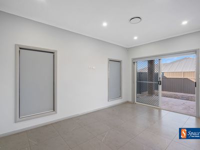 4a Willmington Loop, Oran Park