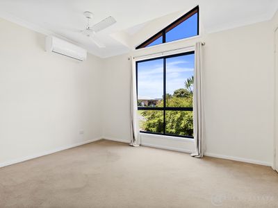 8 Antarctic Street, Yeppoon