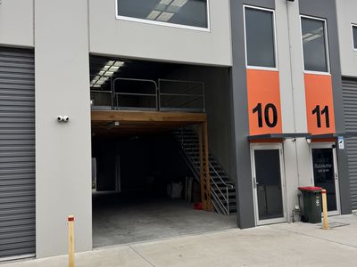 10 / 13-15 Curie Court, Seaford