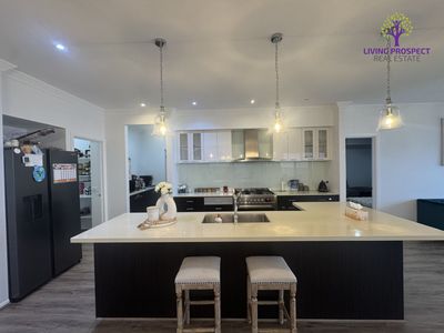 23 Seaview Point, Point Cook