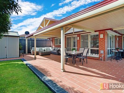 18 Windamere Avenue, Woodcroft