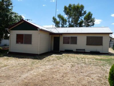 2 Bradshaw Street, Horsham
