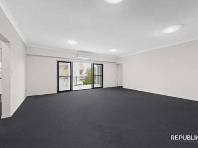 15 / 448 OXLEY AVENUE, Redcliffe