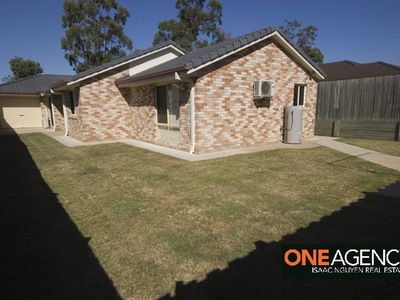 18 Mannix Place, Forest Lake
