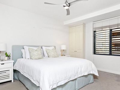 1 / 9 Quarry Master Drive, Pyrmont