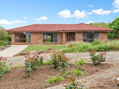18 Brook Place, Normanville