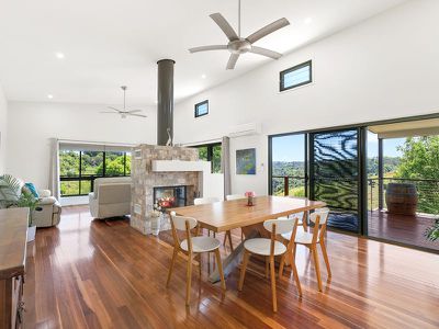 8 Main St, Montville