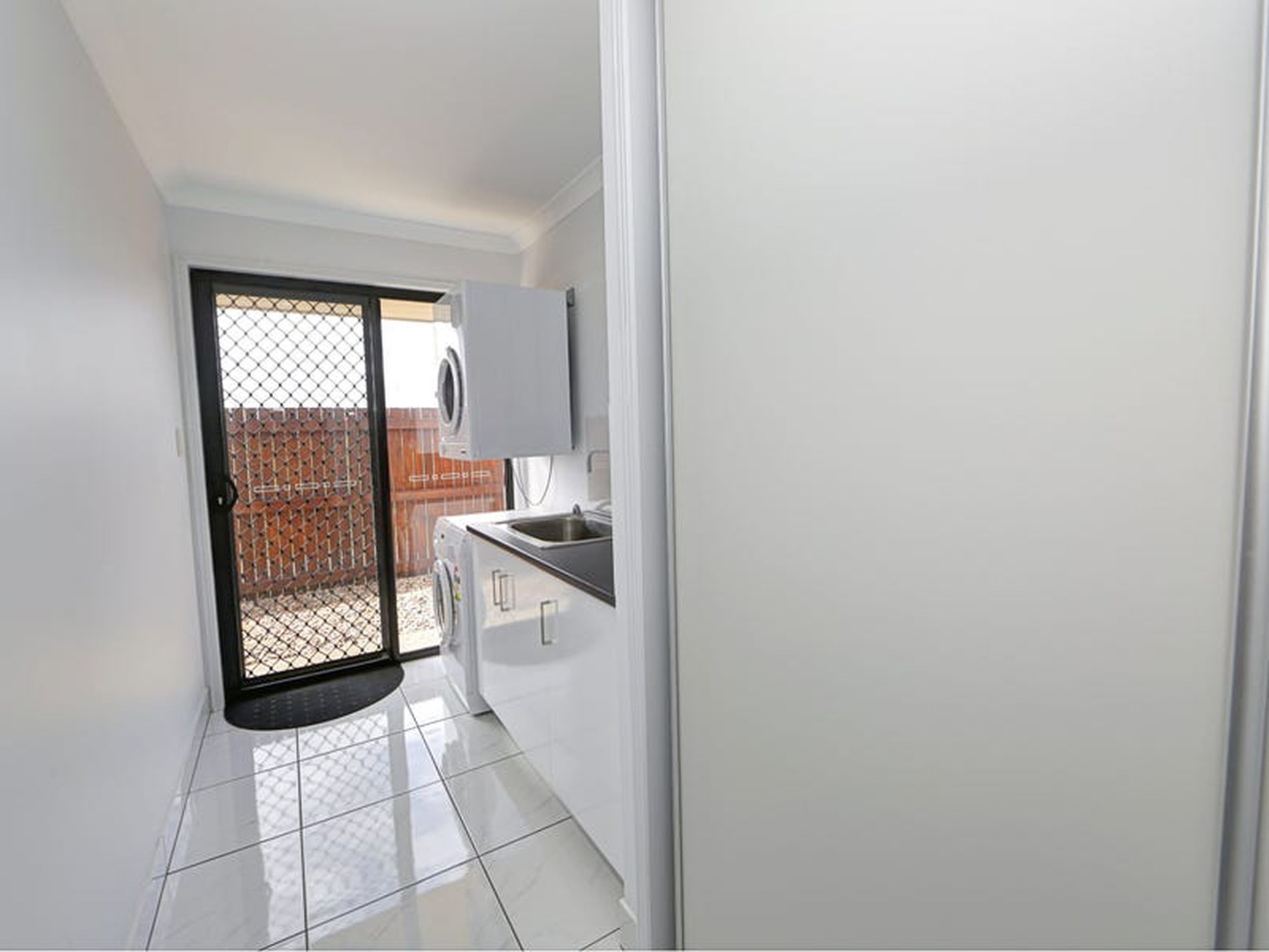 14 Whipbird Ct, Woodgate