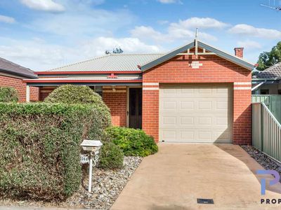 106A Havlin Street West, Quarry Hill