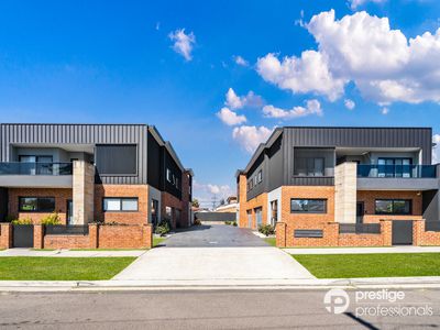 6 / 5-7 Craig Avenue, Moorebank