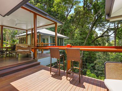 10 Rainforest Road, Edmonton