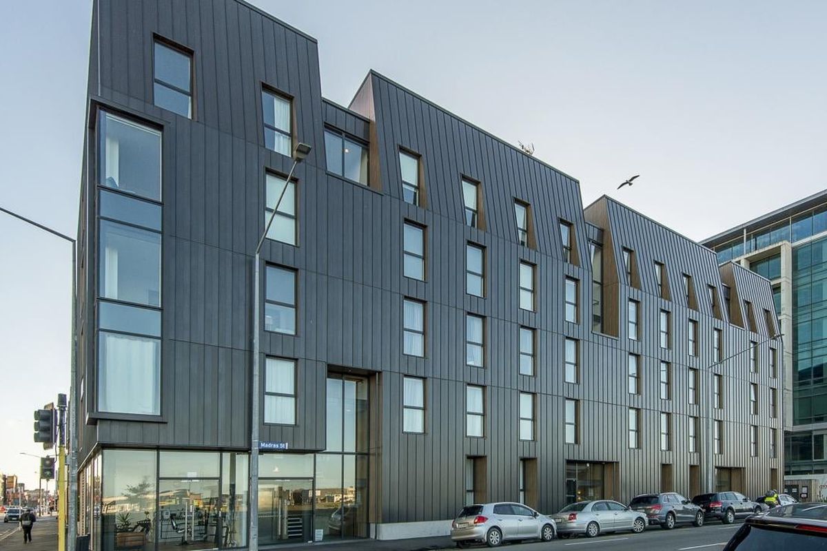 105 / 231 Madras Street, City Centre