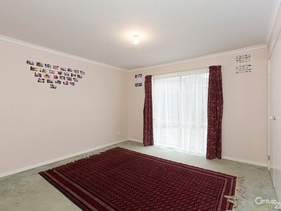 12 Burlington Chase, Hampton Park