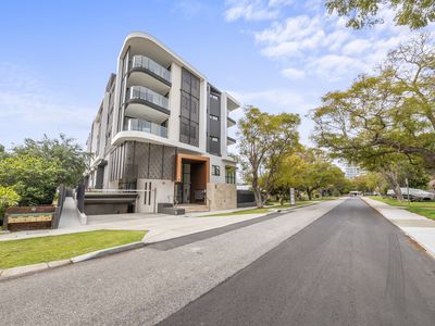 305 / 8 Macrae Road, Applecross