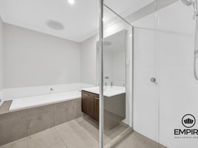 36 Treehouse Avenue, Clyde