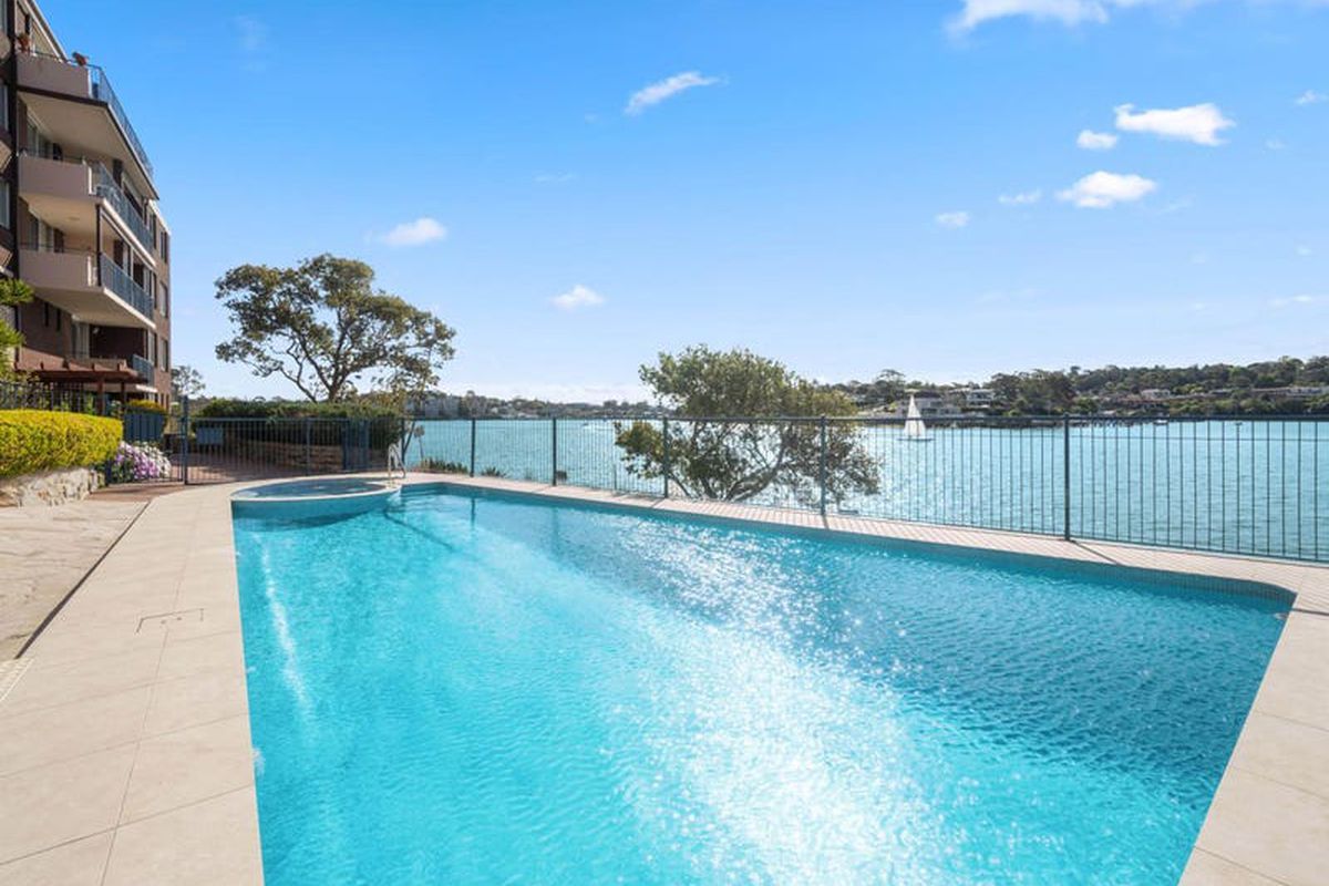4 / 11 Bortfield Drive, Chiswick