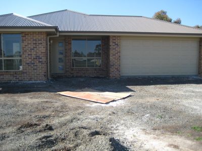 16 Dunheved Circle, Dubbo