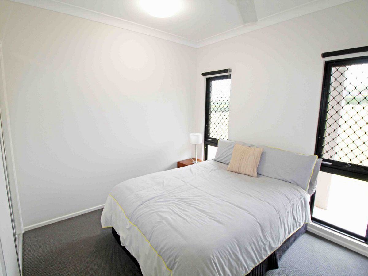 21 Moffat Drive, Tolga
