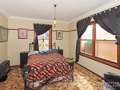 27 Taverner Street, Berriwillock