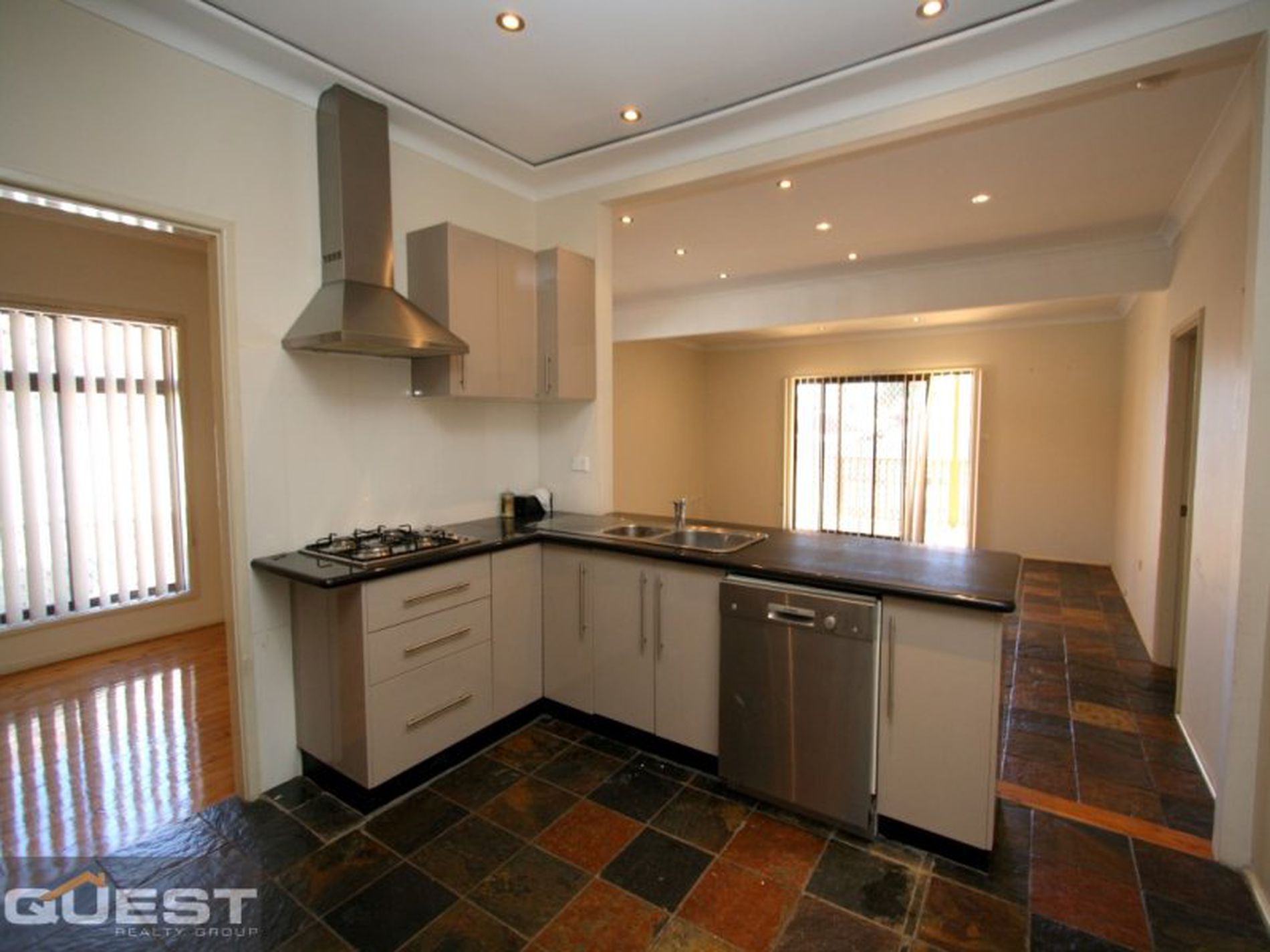 40 Park Street, Peakhurst