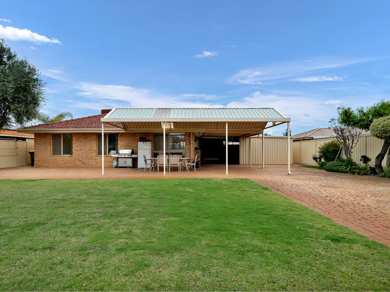 100 Bottlebrush Drive, Kiara