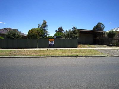 17A Lansell, Kangaroo Flat