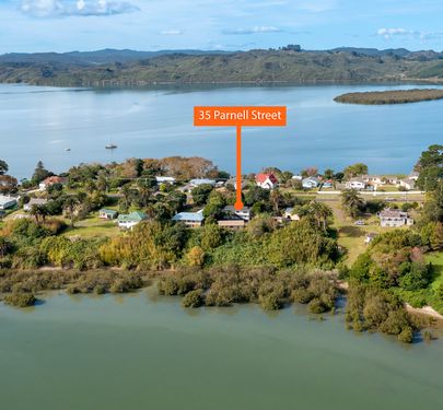 35 Parnell Street, Rawene