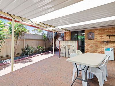 19 Flanagan Parade, Hannans