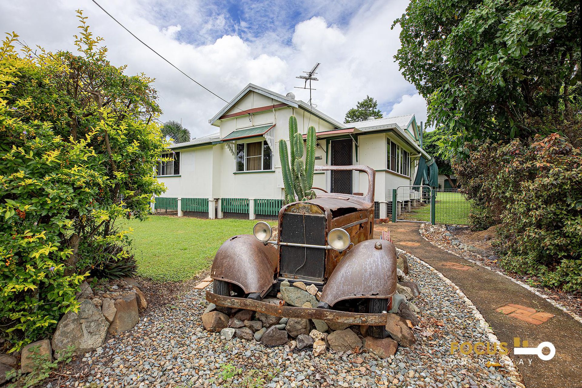 33 Mill Street, Sarina