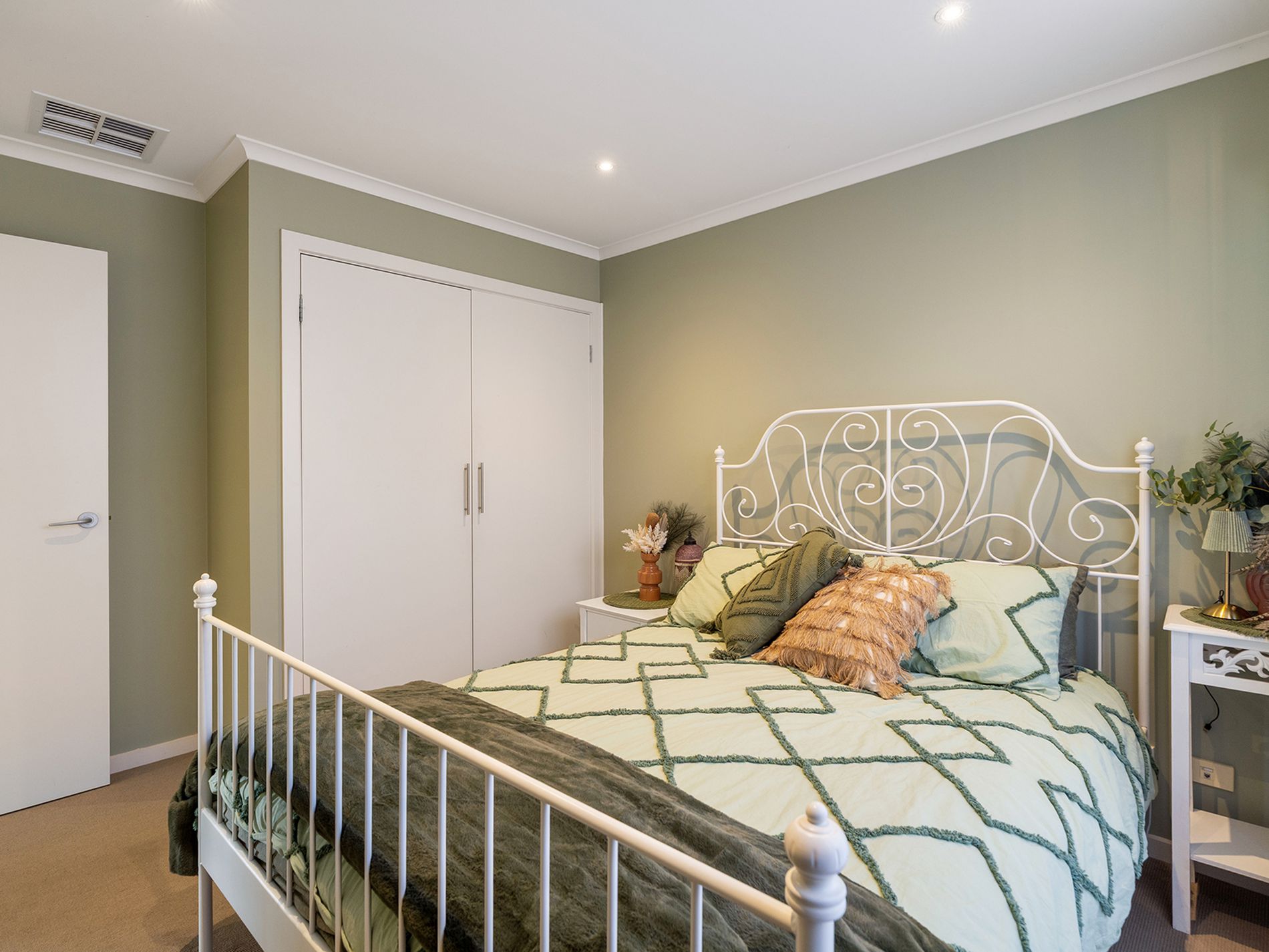 6 Kerr Court, Whittlesea