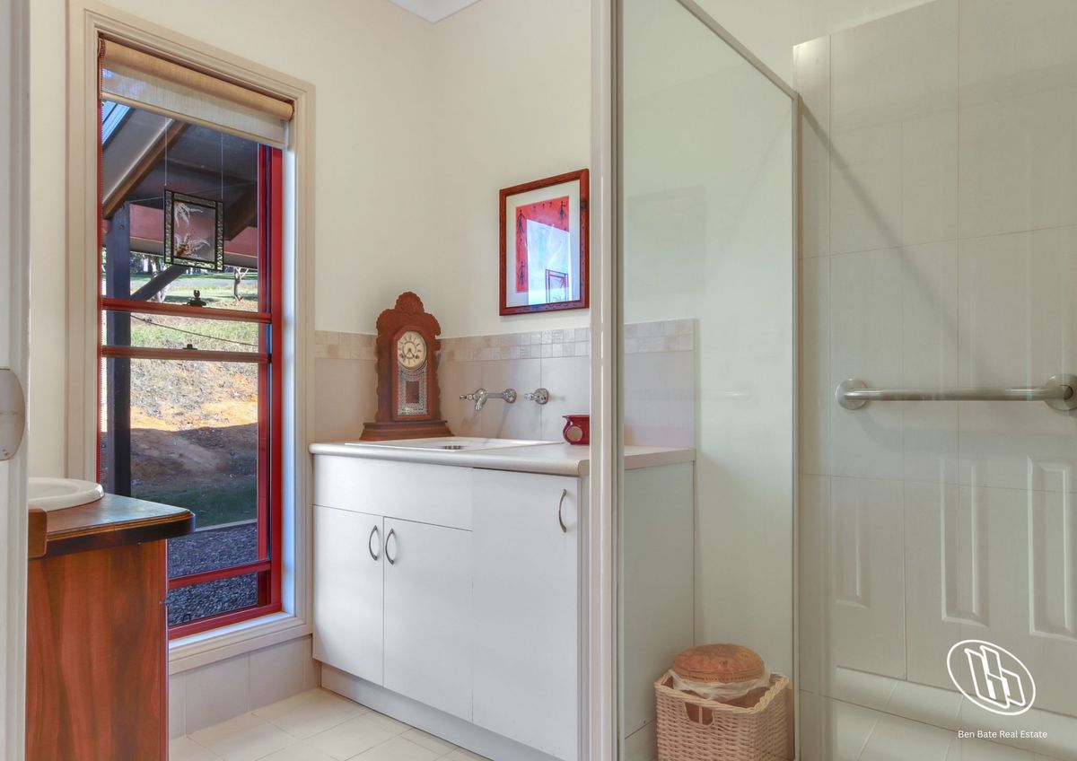 83 Rainforest Parkway, Narooma