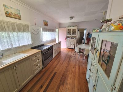 1543 MEMERAMBI BARKERS CREEK Road, Wattle Camp