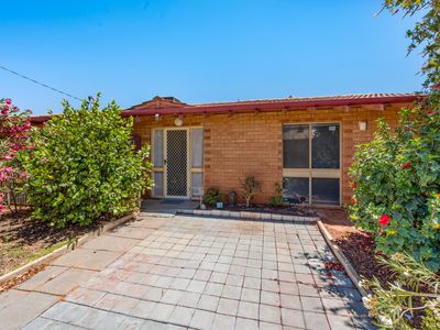 4 Shotover Place, South Kalgoorlie