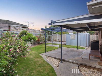 13 Illawarra Crescent, Dandenong North