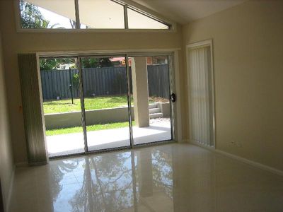 1 / 74 Darley St, Shellharbour