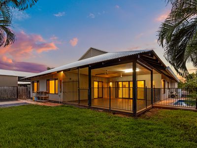 18 Honeyeater Loop, Djugun