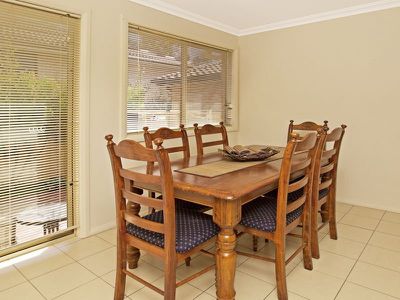 2 Macalister Terrace, Albion Park