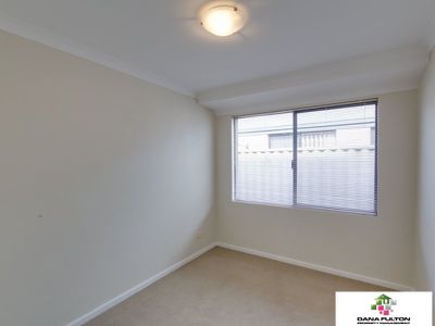 24 Coffs Bend, Secret Harbour