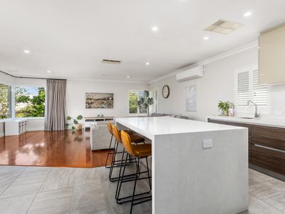 10A Ferguson Street, Alfred Cove