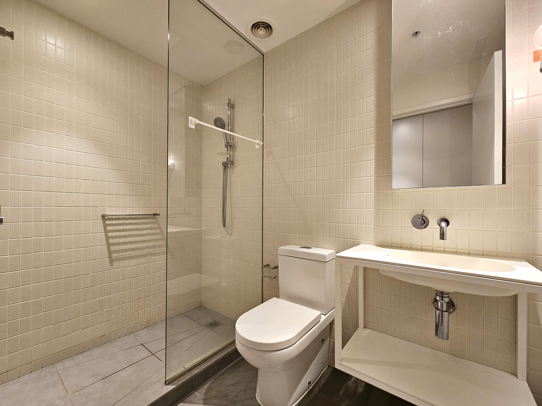 1710 / 35 Albert Road, Melbourne