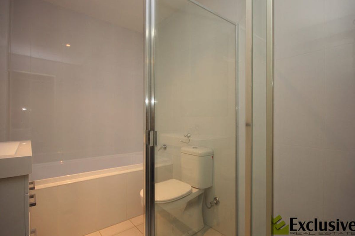 68 / 24 Lachlan Street, Liverpool