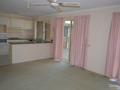 2 Kenton Walk, Narre Warren South