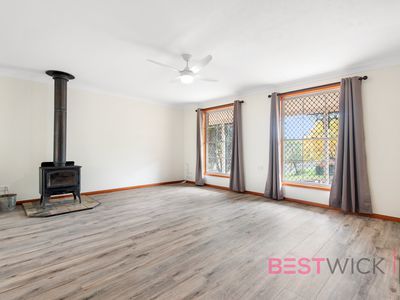 11 Freestone Way, Windradyne