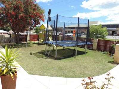 58 Banks, Hillarys