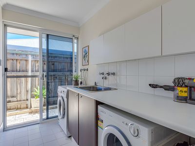 24 Spiral Flag Road, Yanchep