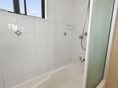 9 / 367-371 MCLEOD STREET, Cairns North
